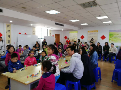 ＂激情学外语 快乐求发展＂公益外语沙龙活动 Happy English Reading Corner ——《复活节彩蛋DIY》 活动回顾