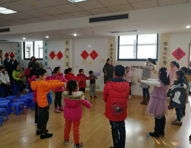 ＂激情学外语 快乐求发展＂公益外语沙龙活动 Happy English Reading Corner ——《“欢乐大家庭”儿童日常英语口语交流活动》 活动回顾