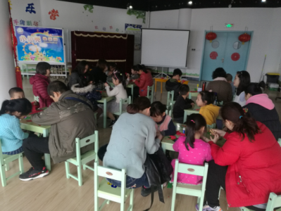 小贝壳巧手时间“三八”妇女节活动回顾