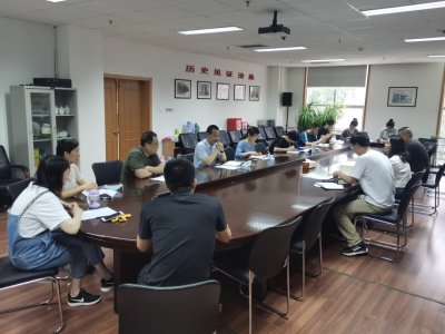 青岛市图书馆各党支部召开组织生活会
