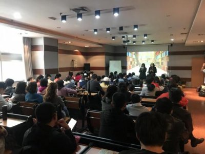 “激情学外语 快乐求发展＂公益外语沙龙活动 “文明因交流而多彩——青少年英文演讲比赛” 启动仪式暨首次公益培训 活动回顾